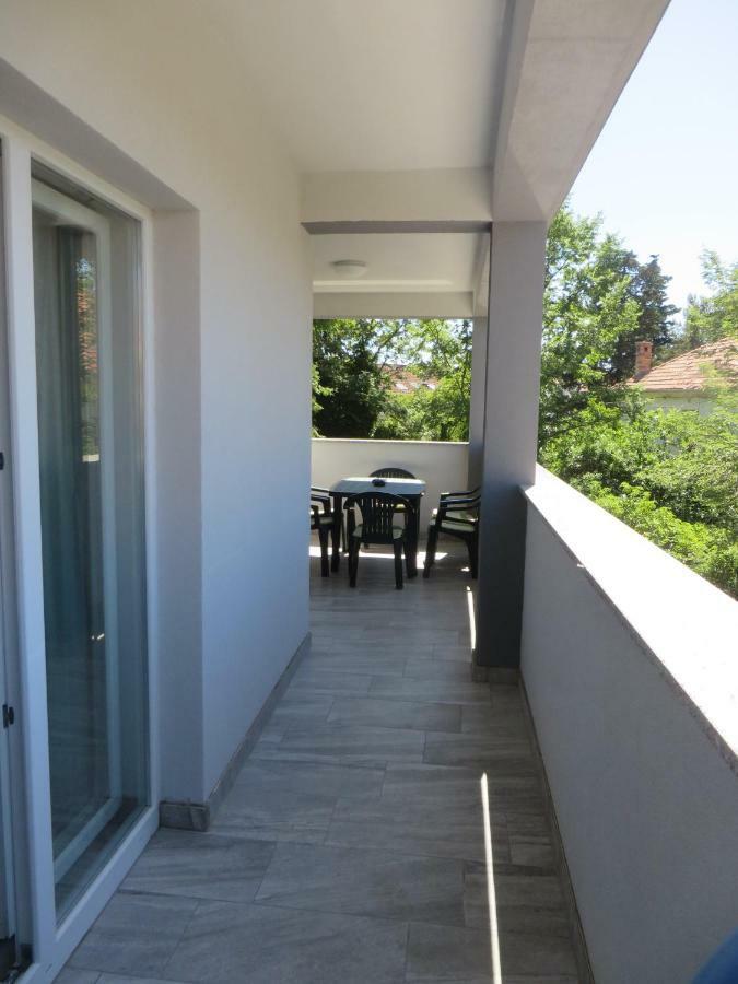 Luka Apartments Biograd Na Moru Bagian luar foto